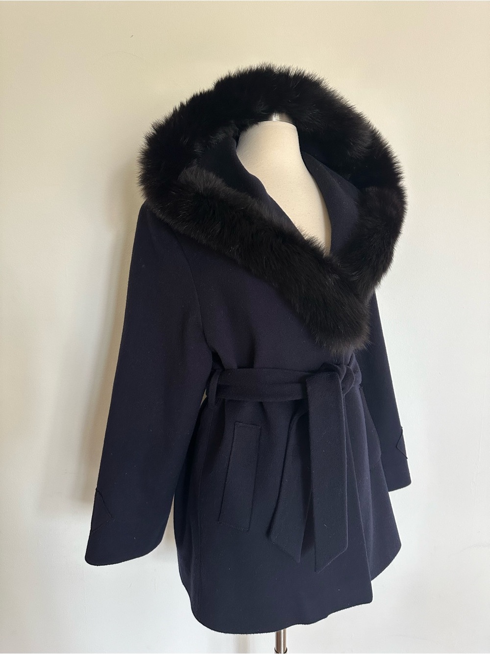 Dale Dressin 100% Merino Wool Hooded 
Coat Finland Dyed Blue Fox Fur Sz 8
